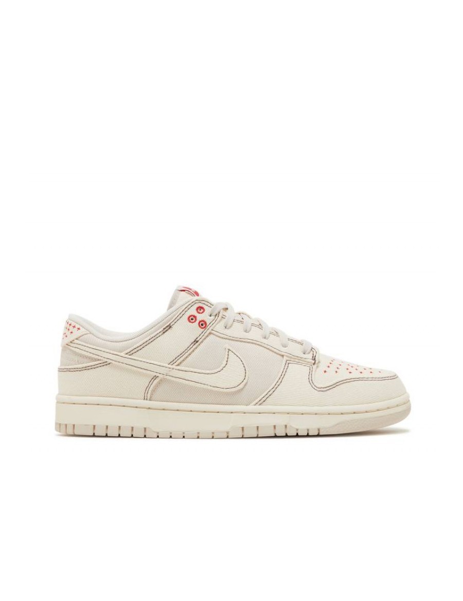 Chaussure Nike Dunk Low Restro