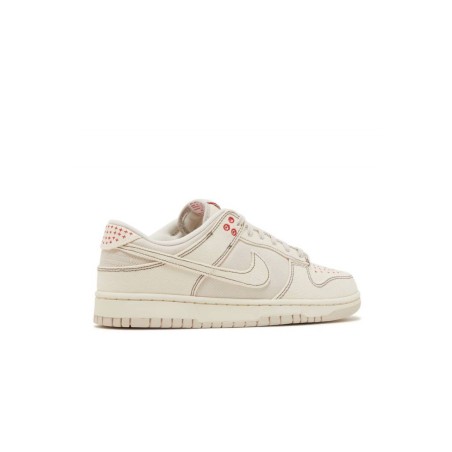 Chaussure Nike Dunk Low Restro