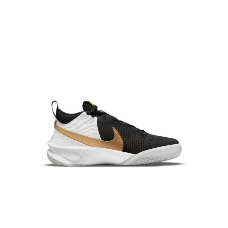 Chaussure Nike Team Hustle D10