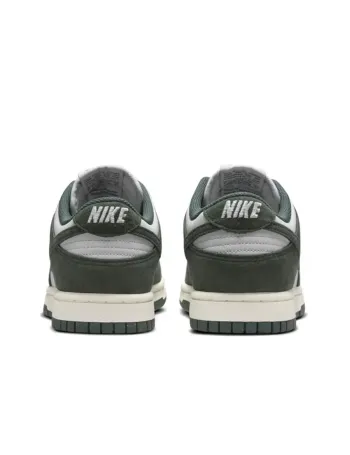 Chaussure Nike Dunk Low